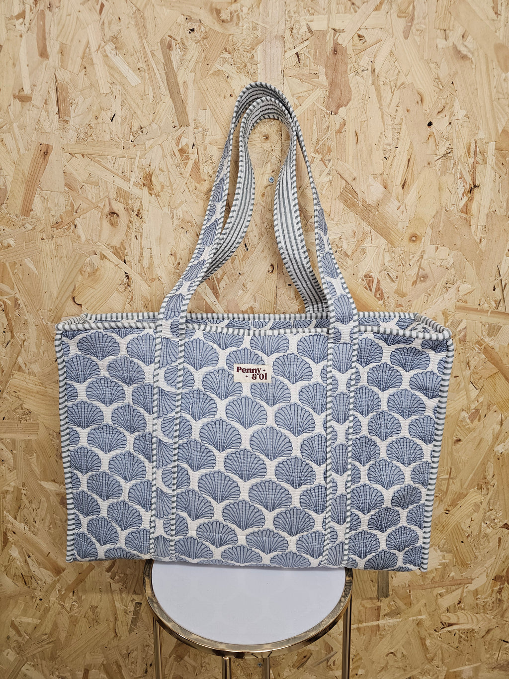 Blue Seashells Large Tote Bag